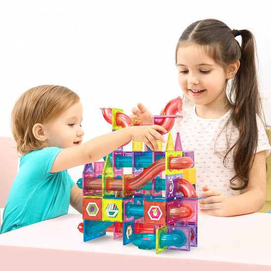 Magnets Toys - Develop creativity and plan intricate designs