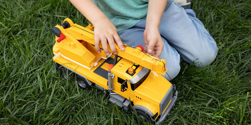Taking Toys Outside This Summer: How Everyday Play Becomes an Outdoor Adventure